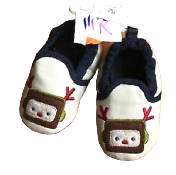 NWT Old Navy Baby Holiday "Christmas" Reindeer with Earmuffs on Size 6-12 Months - Picture 2 of 3
